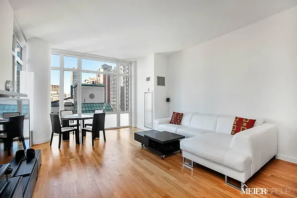 Sold by MEIER | media 3