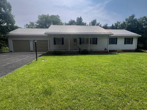 2266 Patterson Creek Rd, Petersburg, WV 26847
