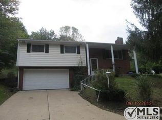 12 Front St, Wheeling, WV 26003