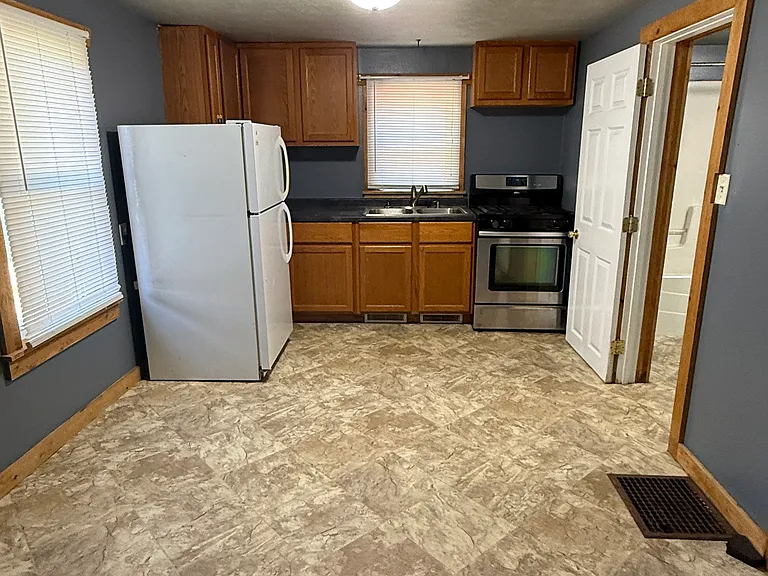 Kitchen with Appliances