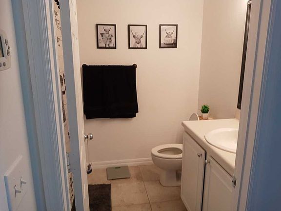 3rd image of 5601 Bentgrass Dr #10-114