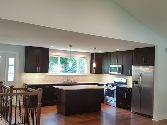 2nd image of 10111 W Manor Dr