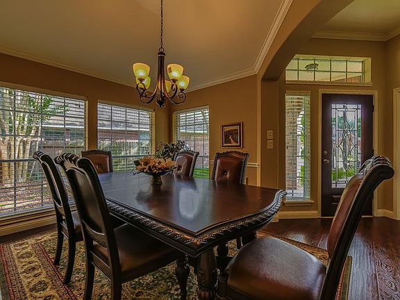 4th image of 206 Somerset Knolls Ct