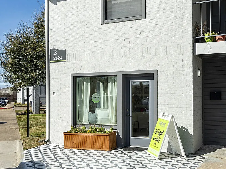Grove at Southwood Leasing Office Exterior