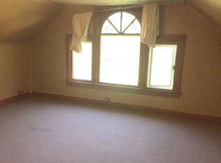 1144 36th St APT 5, Des Moines, IA 50311