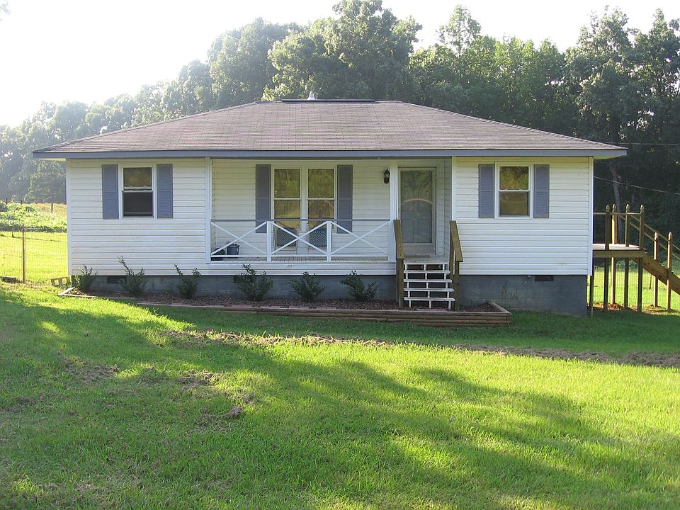 Shortly before the side deck was completed