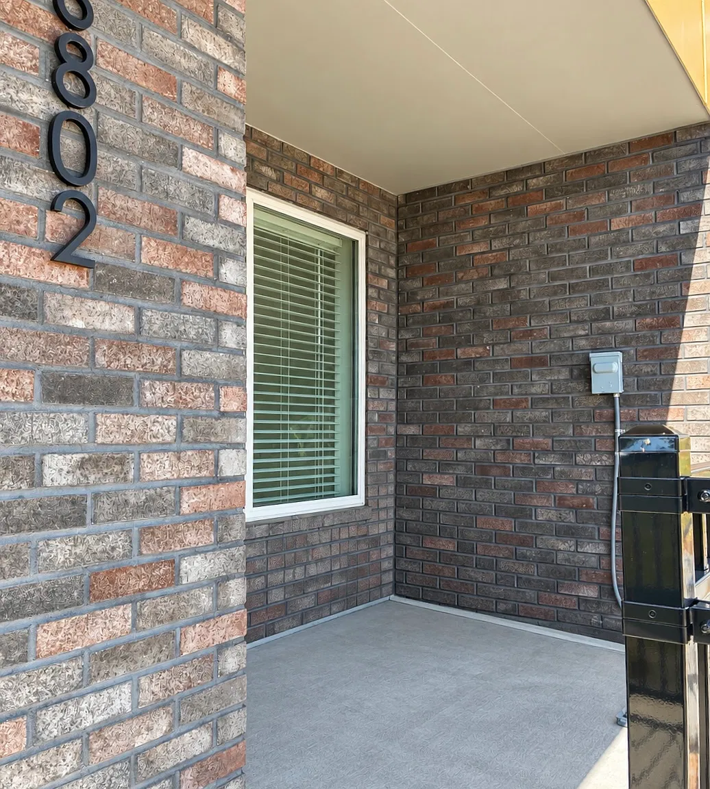 3 bed, 3.5 bath, 1976 sqft, $3,700 — Photo 3