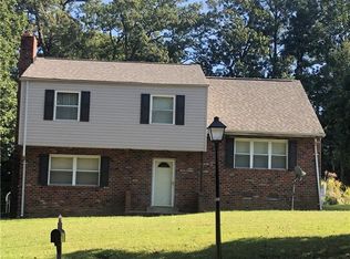 3817 Meadowdale Blvd, North Chesterfield, VA 23234
