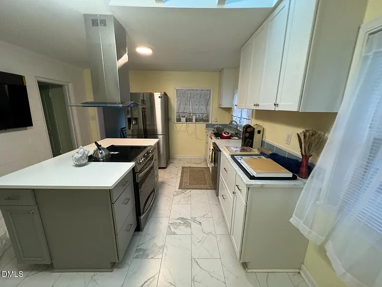 1305 Lynn Rd — Photo 9