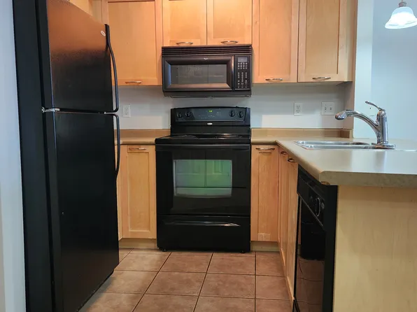 4245 139th Ave NW #603FF, Edmonton, AB T5Y 3E8