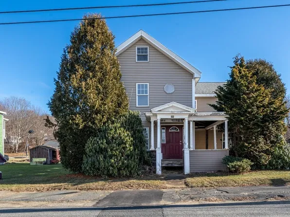28 Forest St, North Brookfield, MA 01535