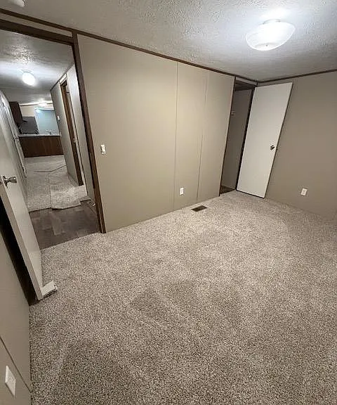 611 W Matthews St #36 — Photo 14