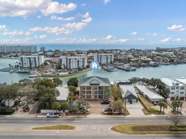 724 Harbor Blvd Unit 202, Destin, FL 32541