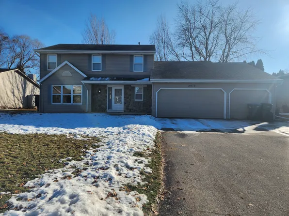 2013 W Roselawn Dr, Appleton, WI 54914