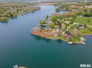814 Poplar Loop, Petersburg, IL 62675