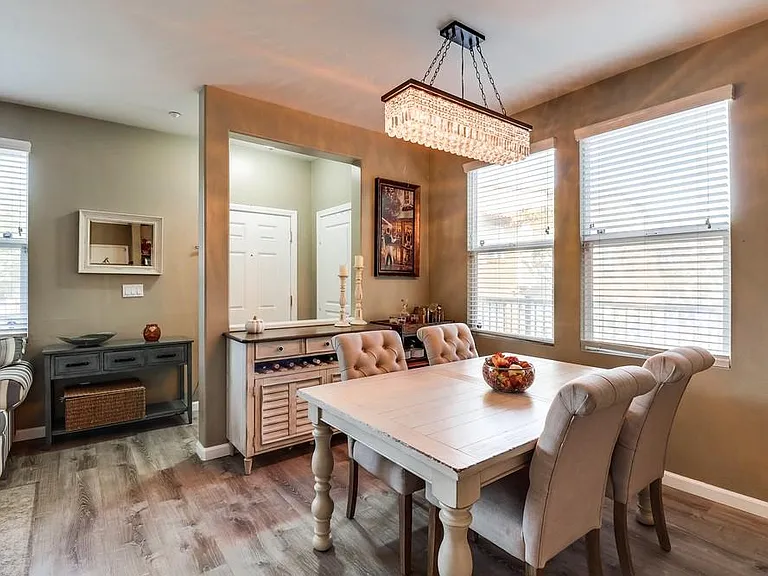 4300 Newton Ave #61 — Photo 33