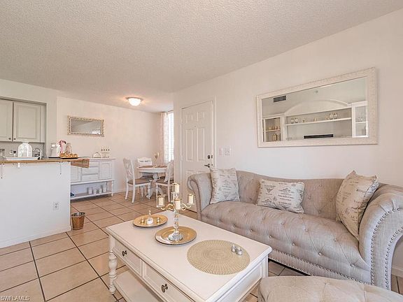 2nd image of 1205 Wildwood Lakes Blvd #5-102