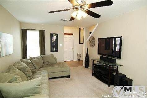 4th image of 13143 Fairacres Way