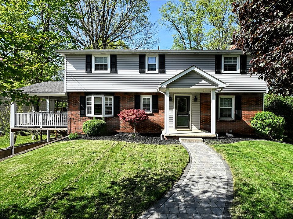 1st image of 109 Saint Andrews Cir