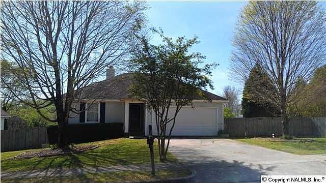 1st image of 105 Cypress Creek Dr