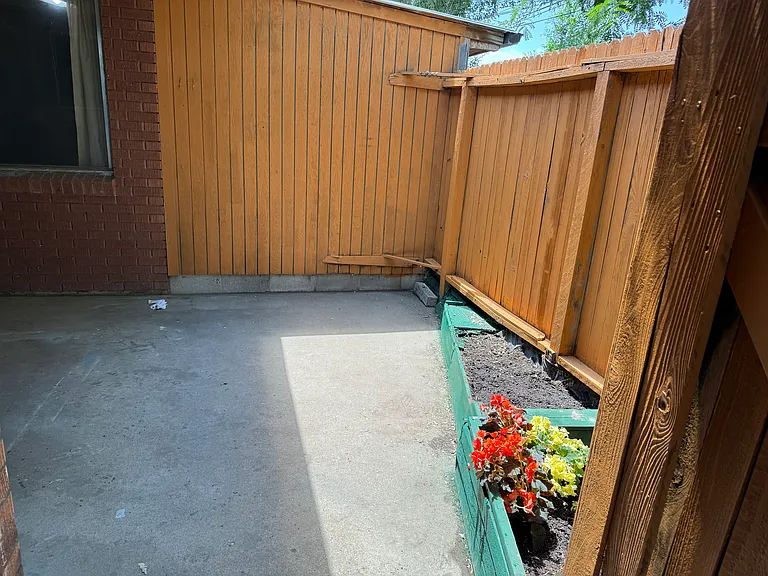 2059 N 250 W #3 — Photo 12