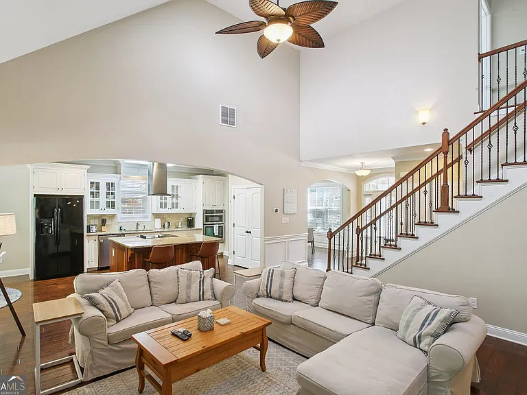 728 Gittings Ave — Photo 8