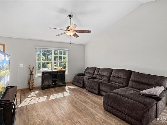 3rd image of 1317 Sherborn Ct N