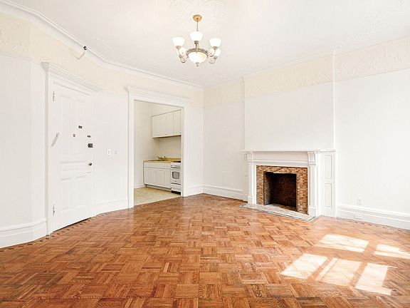 4th image of 150 W 88th St #2B