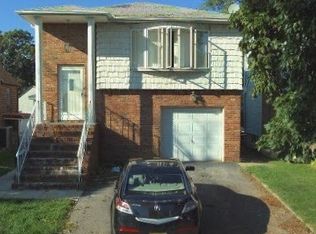 143 E Maple St, Valley Stream, NY 11580