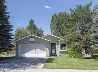 109 Pinon St, Gypsum, CO 81637
