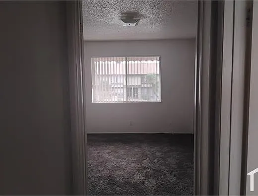 1 bed, 756 sqft, $1,200 — Photo 3
