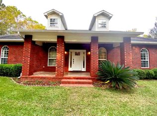 5910 Anderson Ln, Milton, FL 32570