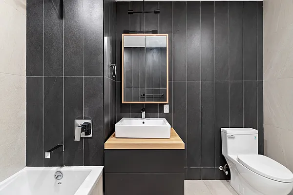 Rented by Safdie Realty Group | media 83