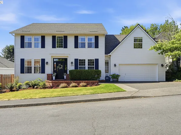 11996 SE Grand Vista Dr, Clackamas, OR 97015