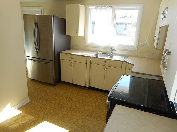 5th image of 3118 Canterbury Dr