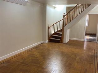 1542 Rhinelander Ave, Bronx, NY 10461