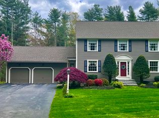 41 Acorn Ln, Pembroke, MA 02359
