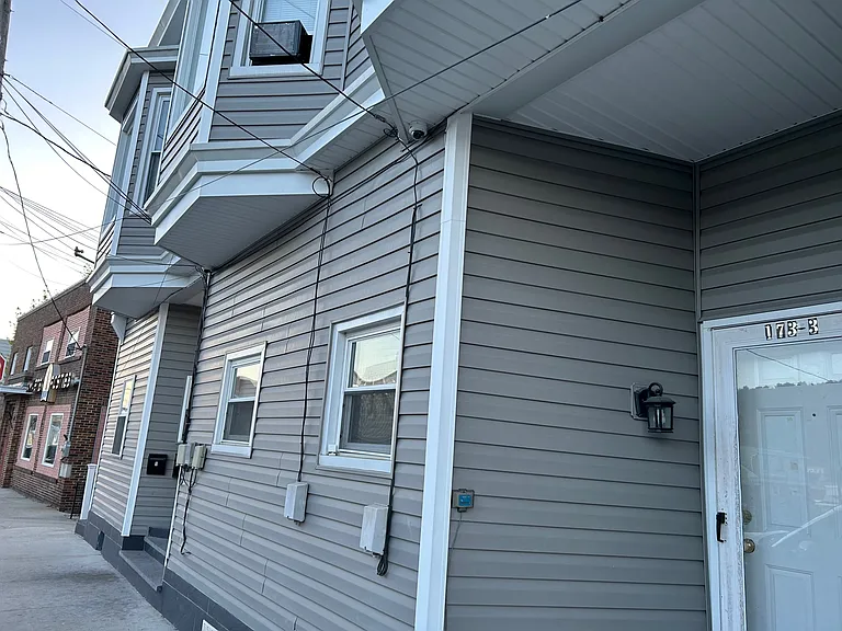173 W Ridge St #3 — Photo 48