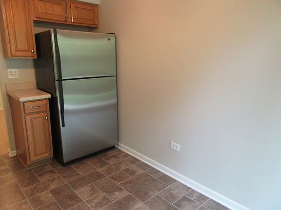 2nd image of 649 Catherine Ct #32-B