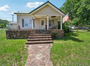 528 S Muskogee Ave, Tahlequah, OK 74464