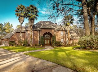 208 Carriage Dr, Lufkin, TX 75904
