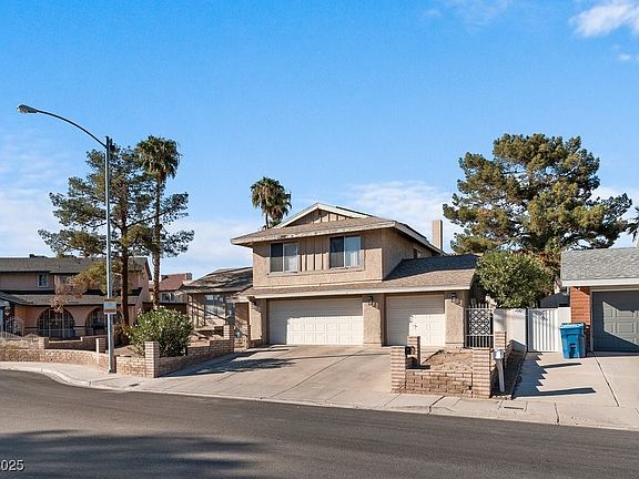 3rd image of 1708 Crest Ave