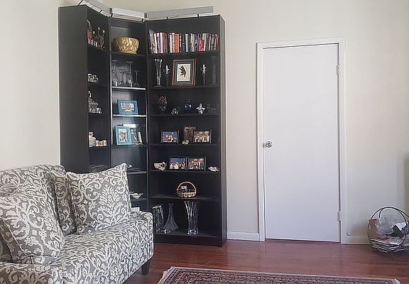 5th image of 622 W 114th St APT 52