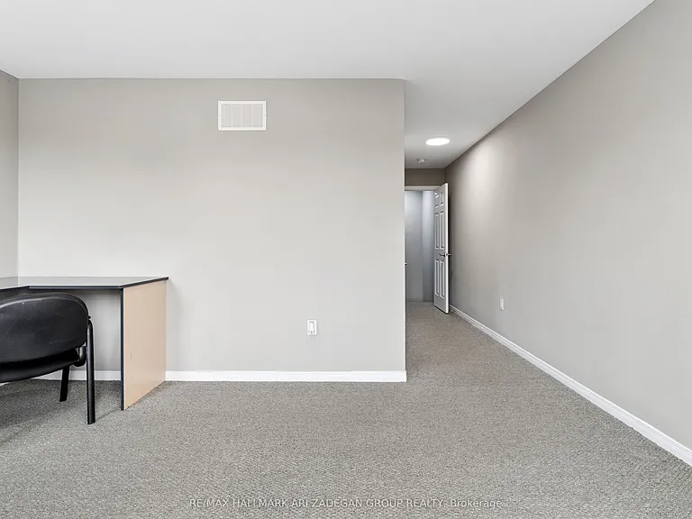 701 Homer Watson Blvd #74 — Photo 36