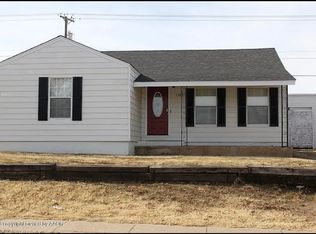 1303 Cooley Dr, Borger, TX 79007