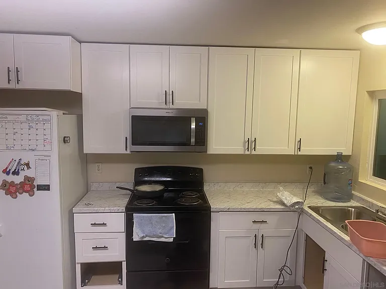 8181 Jade Coast Rd — Photo 2