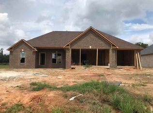 441 Strawberry Ridge Dr, Medina, TN 38355