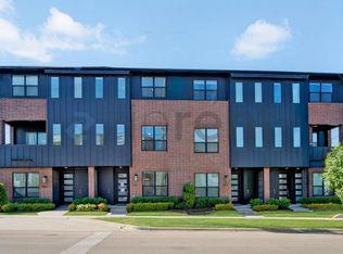 1733 W Cantey St, Fort Worth, TX 76110