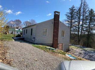 103 N Oakland Dr, Chicora, PA 16025