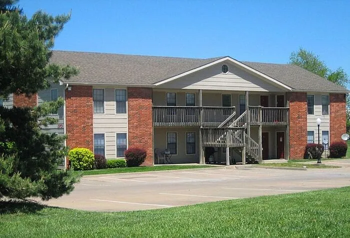 1560 E 125th St #B — Photo 15